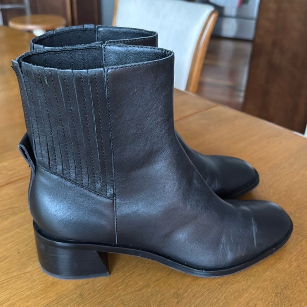 Dolce Vita boots